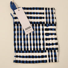 Load image into Gallery viewer, Woven Pot Grabber